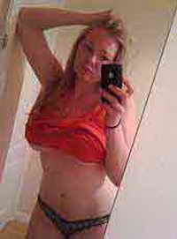 a horny girl from Kennett, Missouri